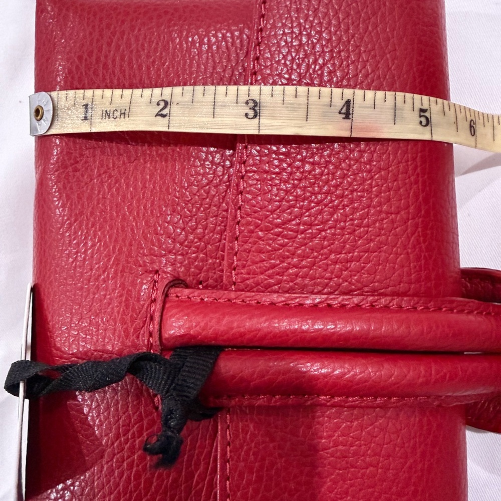Marlon Firenze Red Leather Crossbody Bag - Picture 13 of 14